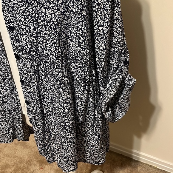 Jones New York black:white print blouse. Sz 2x - Picture 3 of 7